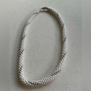 Vintage White & Silver Beaded Twist Necklace – Elegant Braided Design